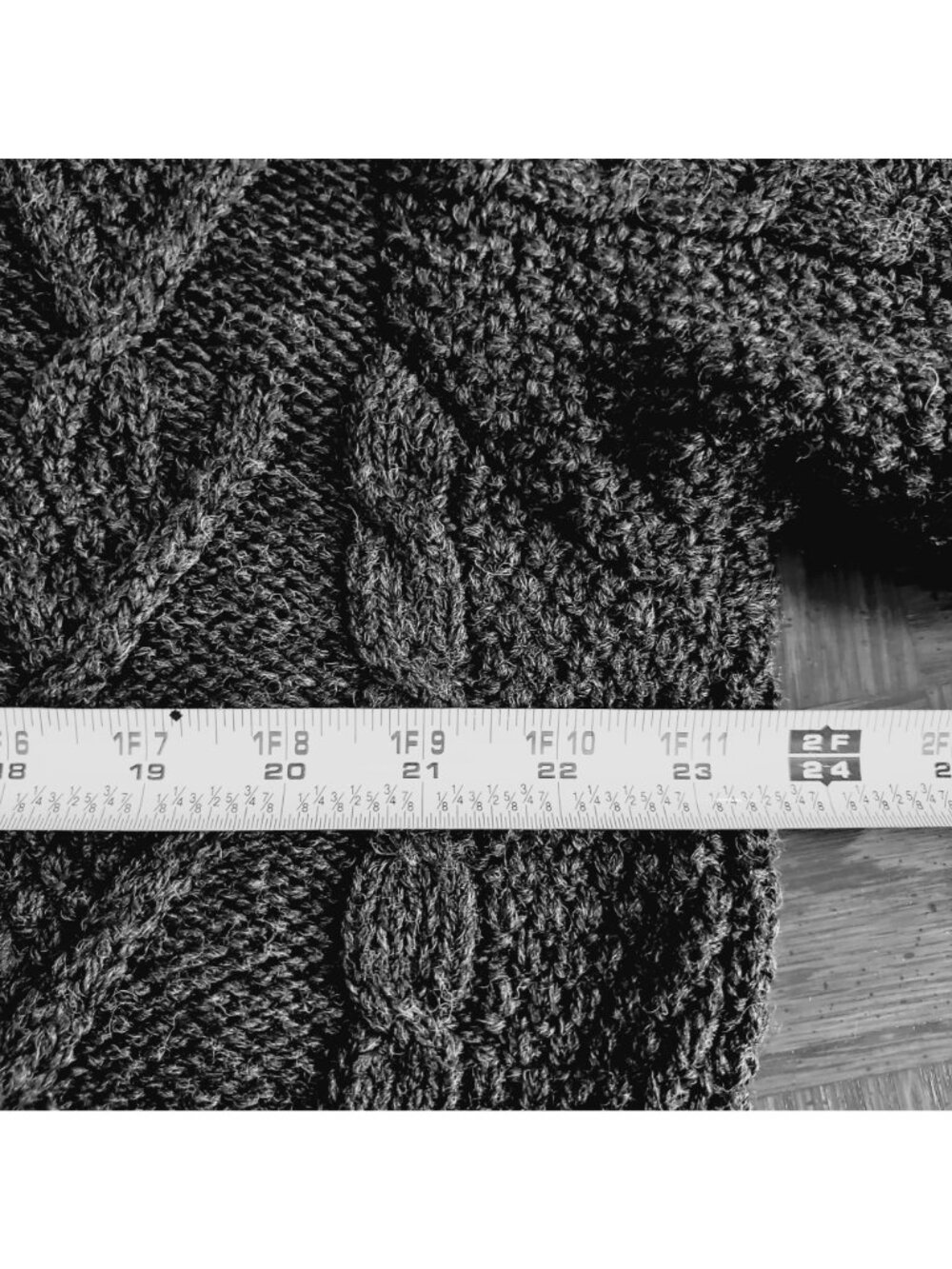 SAOL Merino Wool Cardigan L Made n Ireland Charcoal Leather Button Pristine Knit - Picture 11 of 11